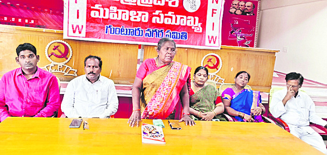 సికిల్‌ సెల్‌ అనీమియా వ్యాధిని రూపుమాపుదాం 
2