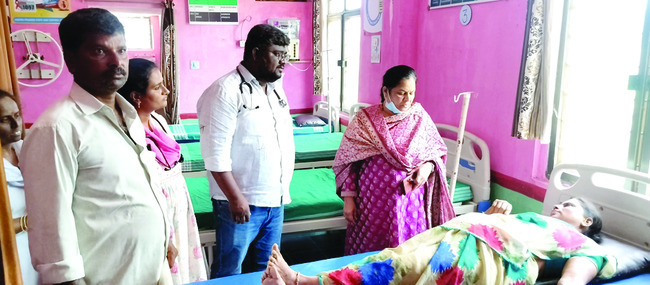 లేపాక్షి హుండీ కానుకల ఆదాయం రూ.8.16 లక్షలు 1
