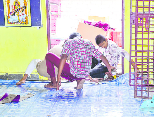 సర్కారు బడి.. సమస్యల ఒడి5