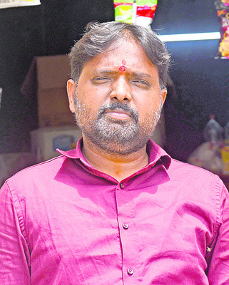 రోడ్‌డ్యామ్‌లో వ్యర్థాలు తీసేయాలి
1