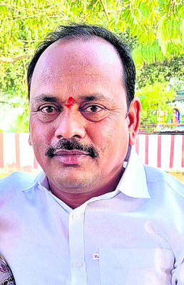 రోడ్‌డ్యామ్‌లో వ్యర్థాలు తీసేయాలి
2