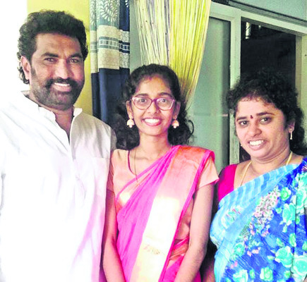 లాసెట్లో 2,4 ర్యాంకులు మనవే..1