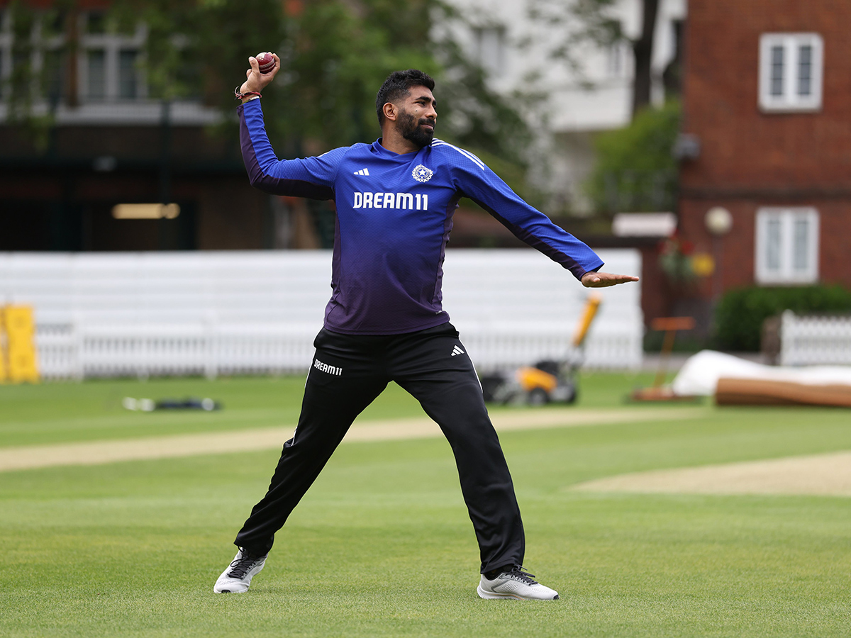 Indian vs England first Test cricket match photos9
