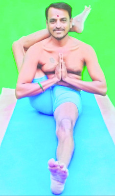 యోగా ‘ఏకలవ్యుడు’
1