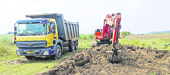 ఇసుకాయస్వాహా!1