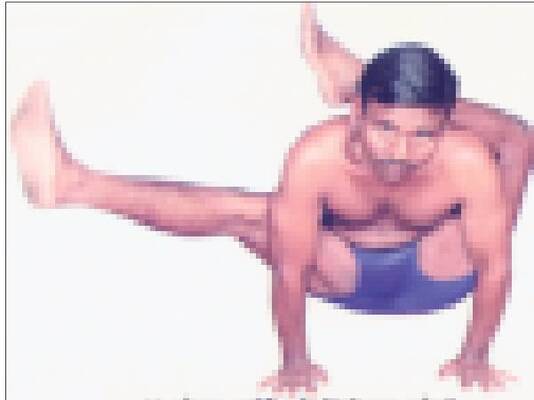 యోగా.. ఆరోగ్యానికి మంచిదేగా.!4