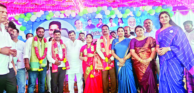 రాష్ట్రంలో అరాచక పాలన 1