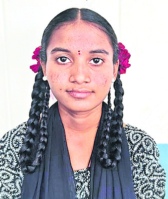 విద్యార్థినులకు పౌష్టికాహారం అందించేందుకు చర్యలు3