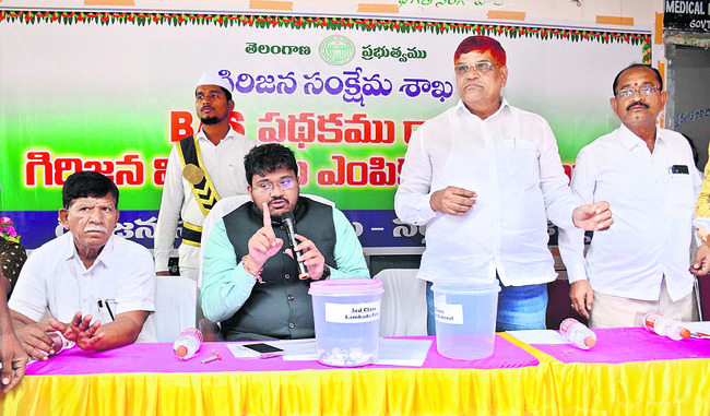‘బెస్ట్ అవైలబుల్’కు విద్యార్థుల ఎంపిక1