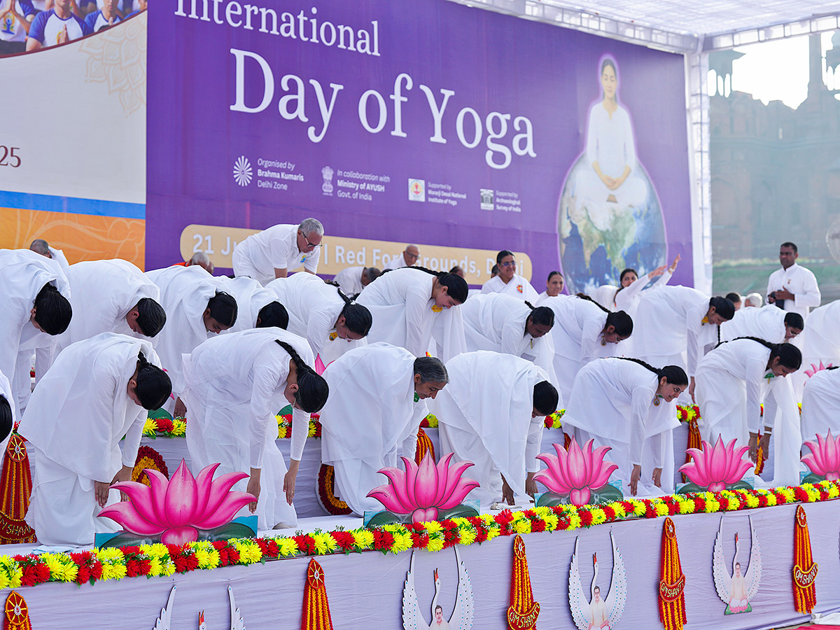 International Day of Yoga 2025 Celebrations In India Photos5