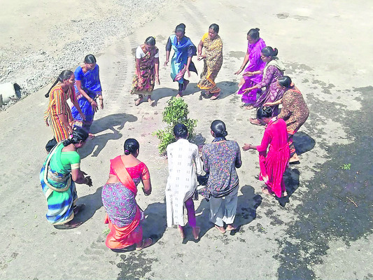 ఆదిలోనే విపత్తి1
