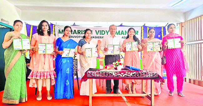 108 ఆసనాలతో ప్రత్యేక ప్రతిభవంతుల ప్రపంచ రికార్డు 6