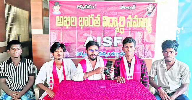 విశాఖ యోగాంధ్రలో ఆకలి కేకలు 1