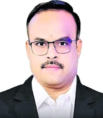బార్ అసోసియేషన్ అధ్యక్షుడిగా అయ్యపరెడ్డి 1
