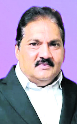 బార్ అసోసియేషన్ అధ్యక్షుడిగా అయ్యపరెడ్డి 2