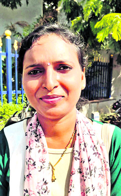 మరుగుదొడ్లు లేవు
1