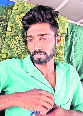 కలెక్టరేట్ వద్ద నేడు ధర్నాలు 2