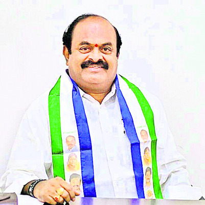 యువత, విద్యార్థులకు వెన్నుపోటు1