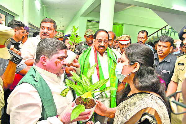 సమగ్ర అభివృద్ధికి బాటలు వేద్దాం3
