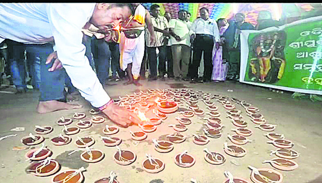 అలరనాథుని దర్శించుకున్న ముఖ్యమంత్రి 3
