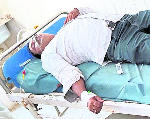 ఠాణాలో వీఆర్ఏ ఆత్మహత్యాయత్నం1