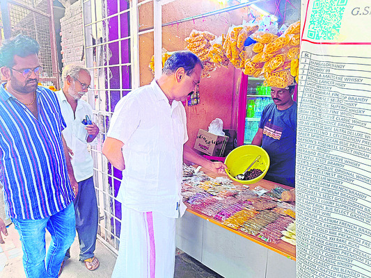 ● ఆధ్యాత్మిక క్షేత్రంలో మళ్లీ పడగవిప్పిన లిక్కర్ మాఫియ2