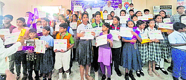 పేద, మధ్యతరగతికి కార్పొరేట్ వైద్యమే లక్ష్యం
1