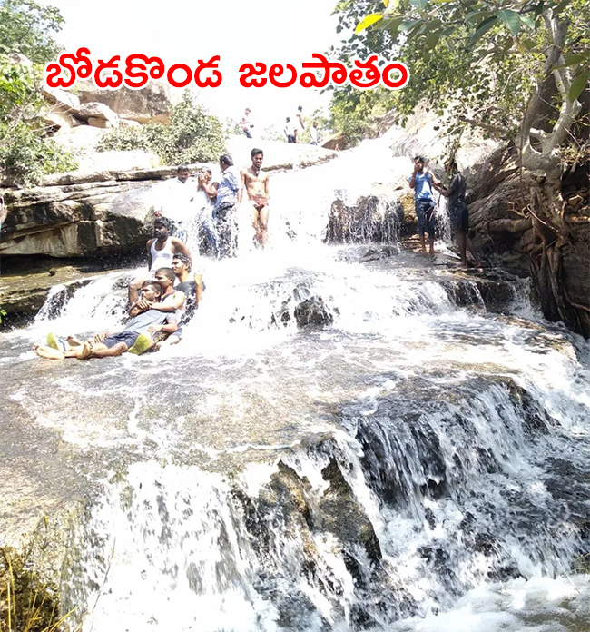 Best Waterfalls in Telangana Photos10