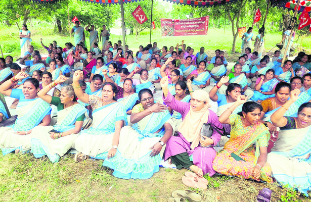 రాష్ట్రంలో డైవర్షన్ రాజకీయాలు 8