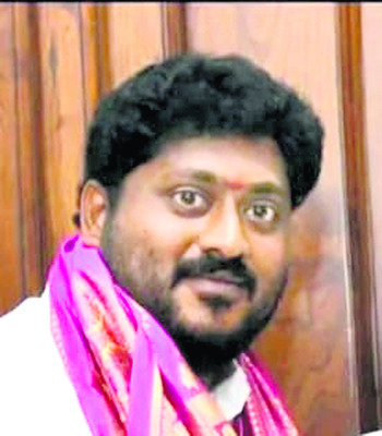మూలనపడిన ఆక్వా మొబైల్ ల్యాబ్ 1