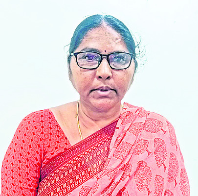 దరఖాస్తులు పెండింగ్లో ఎందుకున్నాయి?2