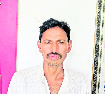 వినతులిచ్చాం.. పరిష్కరించండి3
