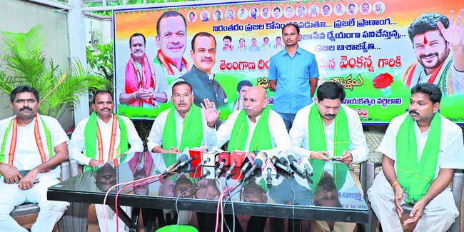 రైతు భరోసా సంబరాలు నిర్వహించాలి
1