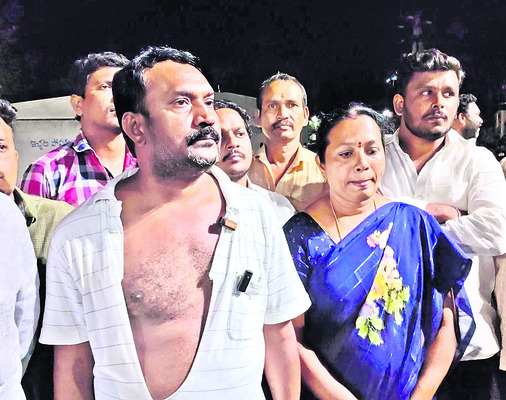 ప్రొద్దుటూరు వైఎస్సార్సీపీ ఎంపీపీపై దాడి1