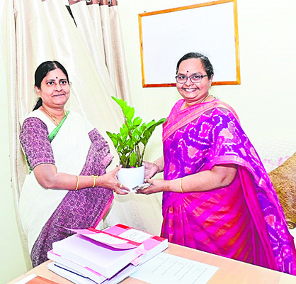 నాణ్యమైన విద్యను అందించండి 1