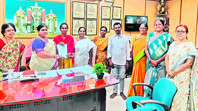 మృత్యంజయస్వామికి ప్రత్యేక పూజలు 2
