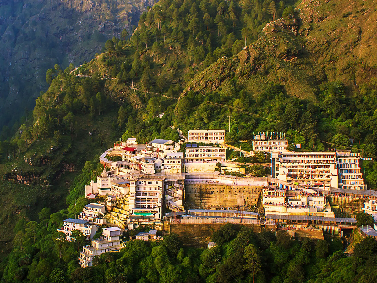 Amarnath Yatra 2025 : Famous places near Amarnath Yatra4