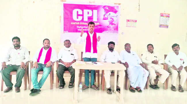 కేంద్ర, రాష్ట్ర ప్రజా వ్యతిరేక విధానాలపై పోరాడుతాం2
