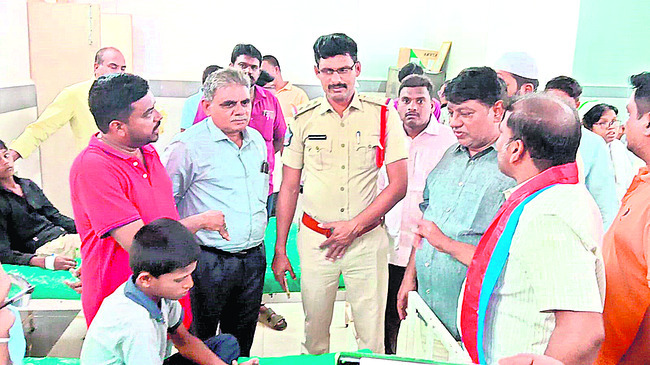 అల్పాహారం తిని ప్రాణాపాయం2