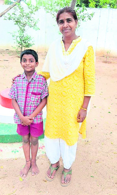 ప్రభుత్వ పాఠశాలల్లోనే ఉపాధ్యాయుల పిల్లలు3