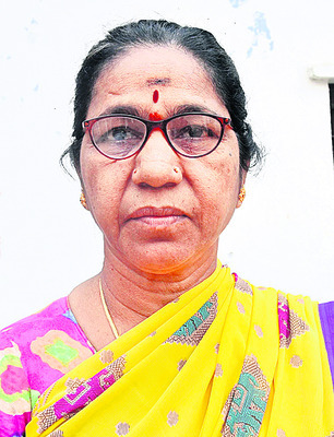 సిల్ట్ తీయక పదిరోజులైంది
1