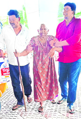 రోగం తిరగబెట్టింది! 4