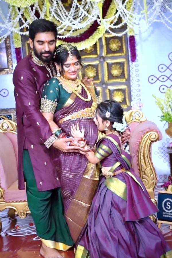 TV Celebrities Attend mogalirekulu serial Fame Anjali Baby Shower Photos19