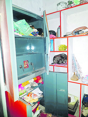 కోడి పందేల నిర్వాహకులు అరెస్టు 1