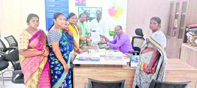 ఈవీఎం గోడౌన్ తనిఖీ 1