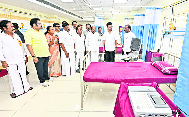 పెట్‌ల్యాండ్‌ ప్రభుత్వాసుపత్రి ప్రారంభం 1