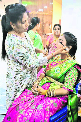 అందమే ఆనందం..!2