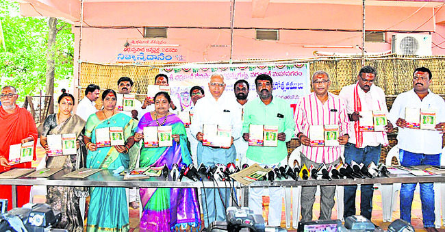 నేటినుంచి శాకంబరీ ఉత్సవాలు1