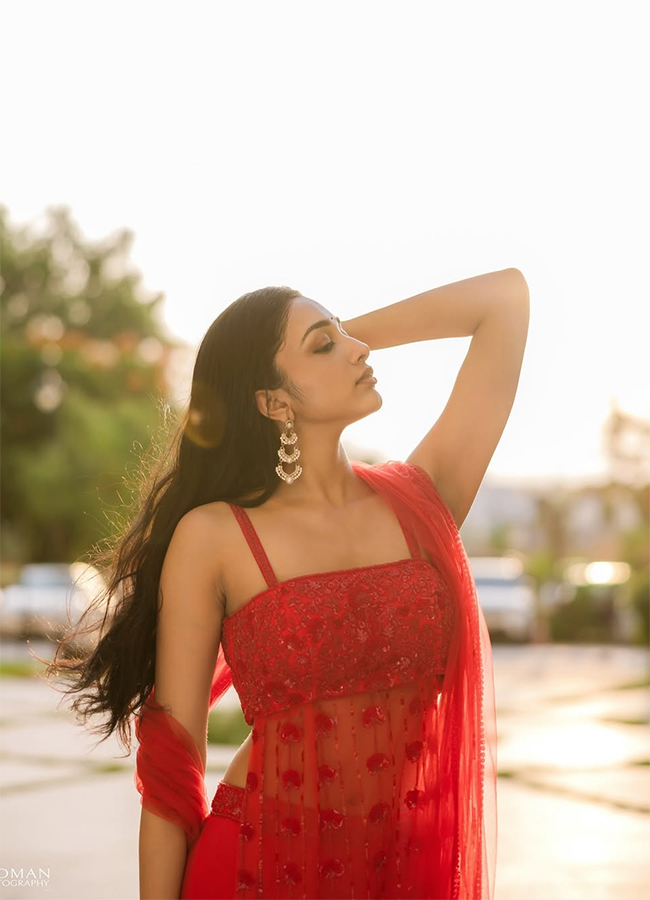 Beautiful Pics And Interesting Facts About Kannappa Actress Preity Mukhundhan11