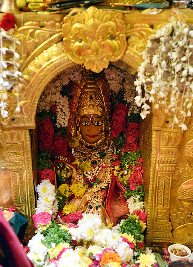 Golkonda Bonalu 2025 Photos4